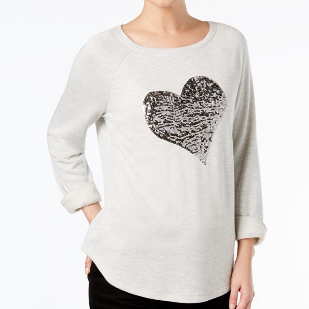 INC. 3/4 sleeve heart sweater